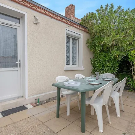 בית נופש Maison Pour 5 A 350m De La *