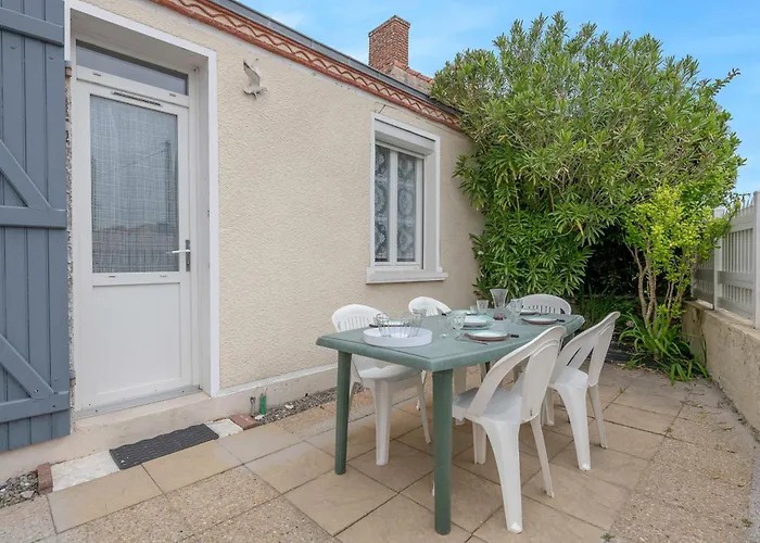 Vakantiehuis Maison Pour 5 A 350m De La *